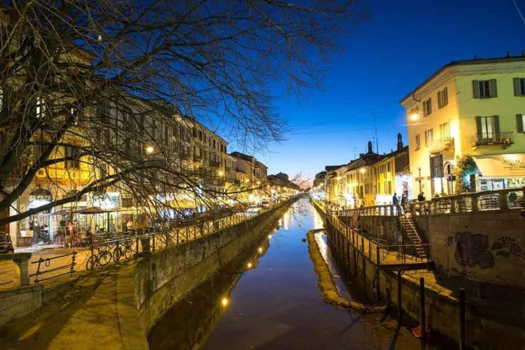 Daniela'S Spazioso Appartamento Ai Navigli Milano Esterno foto