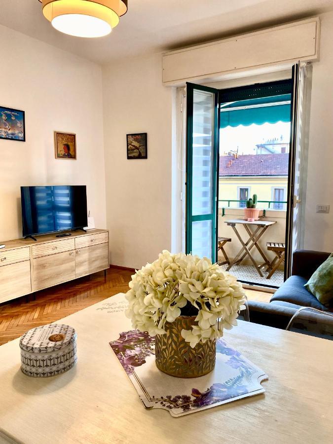 Daniela'S Spazioso Appartamento Ai Navigli Milano Esterno foto
