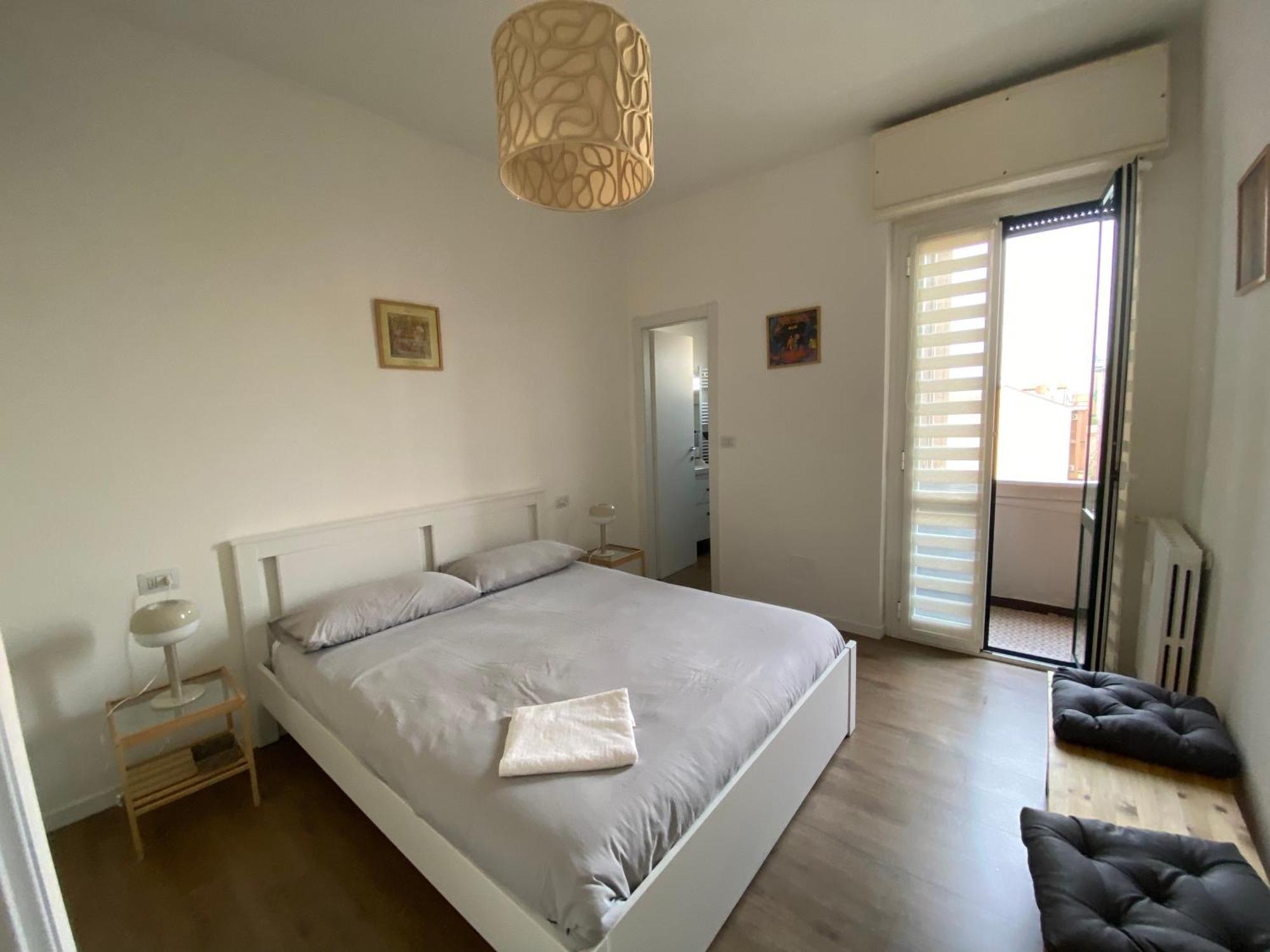Daniela'S Spazioso Appartamento Ai Navigli Milano Esterno foto